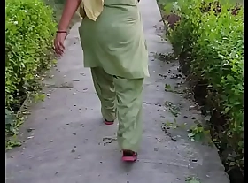 Hot Indian mom big ass