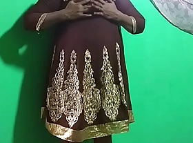 desi  indian tamil telugu kannada malayalam hindi horny vanitha showing big boobs with the addition of shaved pussy  press hard boobs press snack rubbing pussy masturbation using cucumber