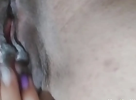 Real HOT Arab In Hijab Masturbates Her Squirting Muslim Pussy Lashings On Webcam HARD GUSHY ORGASM SQUIRT
