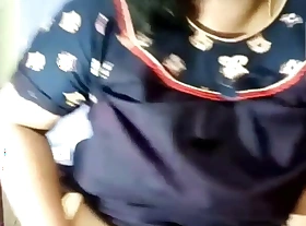 Desi Horny Kerala BBW wife does cam show watchword a long way far from soft-pedal