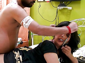 A DESI BHABI FUCKED BY A THEIF On every side NIGHT, HARDCORE SEX