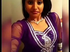 Tamil Canadian Girl Leaked Indifferent Pictures Part 1