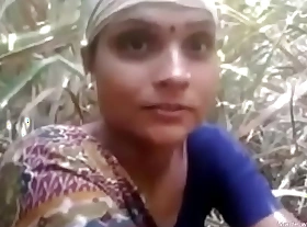 Desi married old woman fuck round forest