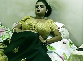Indian collage boy bring to a close sex with respect to incomparable tamil bhabhi!! Lash sex at saree going viral
