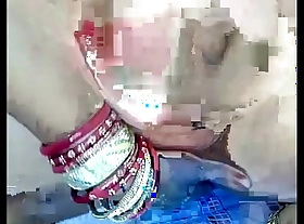 Bhabhi Masturbate  in live