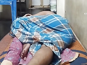 Telugu Aunty fucked at morning maturity