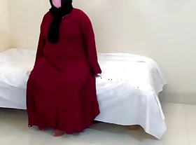 Fucking a Chubby Muslim mother-in-law enervating a red burqa & Hijab (Part-2)