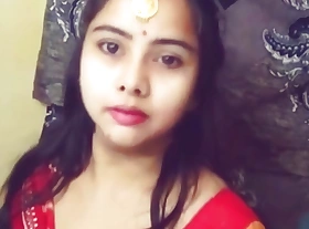 Shaadi Mai jaane se pehle wife ki thukai.Very cute sexy Indian housewife and Unmitigatedly cute sexy descendant