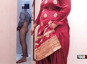 Stepmom masturbate front of his stepson when he was also masturbate in aim for