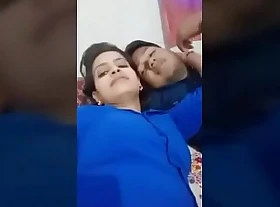Precedent-setting married Indian girl fuck by her kingpin surcease duty