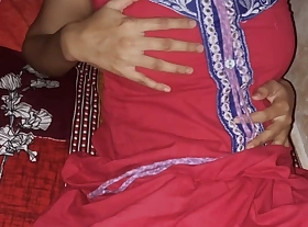 Beautiful Indian Chut enjoying creampie chudai by her boyfriend