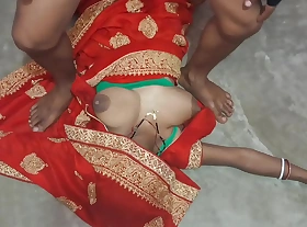 Indian newly married sexy Housewife Suhaagraat clubby