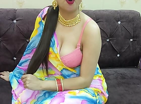 Desi Indian Saara bhabhi ne devar ko Diya first experience saree khol ke uska khada lund dalwaya aapni gaand diye thorough maze