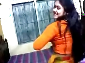 Bangali Muslim Girl showing Nude.......