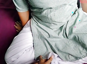 Indian Desi Bus Girl Mili having lovemaking with her BF Xvideos