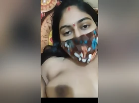 Tamil Team of two Hot Sex Video On Bed And Milk Traveller