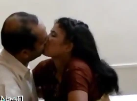 Today Exclusive- Desi Randi Bhabhi Boob Pressing Nd Pussy Licking By Buyer