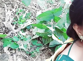 jungle me mangal indian bhabhi