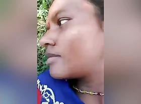 Today Exclusive-village Bhabhi Outdoor Fucking With Suitor
