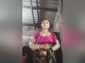 On occasion Exclusive- Shire Bhabhi Shows Say itty-bitty respecting Undressed Body