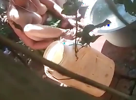 Desi Aunty Outdoor Rinse Video