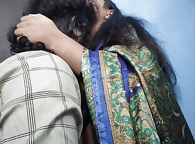 pre-eminent night romance sex, Mallu pre-eminent night sex, Kerala couple hot pre-eminent night romance, Kerala saree mallu couple pre-eminent night sex