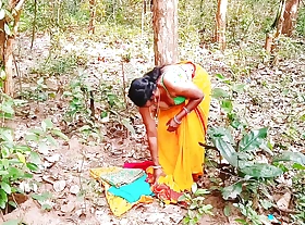 Alfresco Net profit Sex. Desi Bhabi Fucking Husbend's Small Brother Chunky Dick in Forest. Telugu Thersitical Talks.