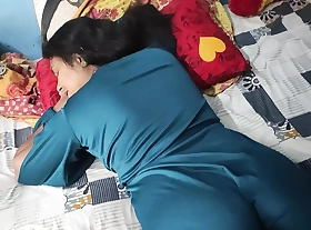 Hot sexy modern wed fuck encircling lie alongside by her boy friend