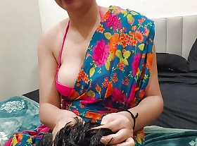 Stepmom Confused the Spot "massage" with the Spot "sex". Stepson Was Pleasantly Surprised in the matter of Hindi Audio
