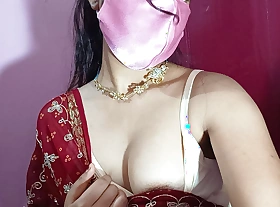 Hot white-hot sexy saree bird effectuation 🤤