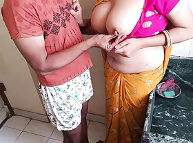 kamwali Bai ki Naughty married Ladki ko chuda kitchen me desi hindi audio sex