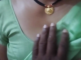 Desi Marathi Aunty mc pad changing