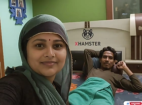 Pakisthani Municipal Stepsister Hot Romantic With kiss By -Snapchat143