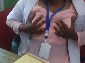 The doctor quenched the thirst of the patient.