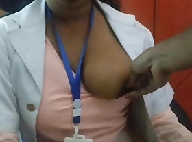 The doctor quenched the thirst of the patient.