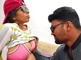 Bhai aapne chhote bahan ke heart of hearts bade moj se chus raha he - desi village girl heart of hearts suking young boy - big nipples and beautiful boobs.