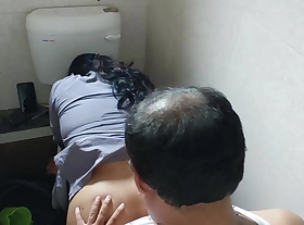 Quick sex with office maid