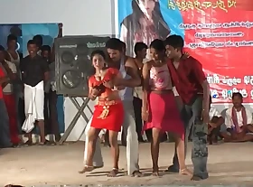 TAMILNADU GIRLS SEXY DANCE INDIAN 19 Ripen OLD NIGHT SONGS'WITH BOY DANCE F