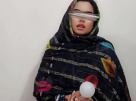 Indian Desi Neighbor Aunty Calling me Beta Fuck me -Hindi Audio