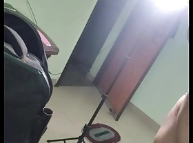 MY COLLEGE GIRLFRIEND WANT TO HAVE SOMETH9ING IN MY ROOM