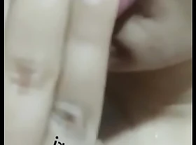 sparkle tori try almost suck a BBC with her finger