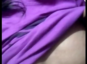 Indian maid show boobs to owner