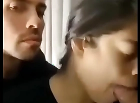 Girl sucking friend detect to the fullest day watching